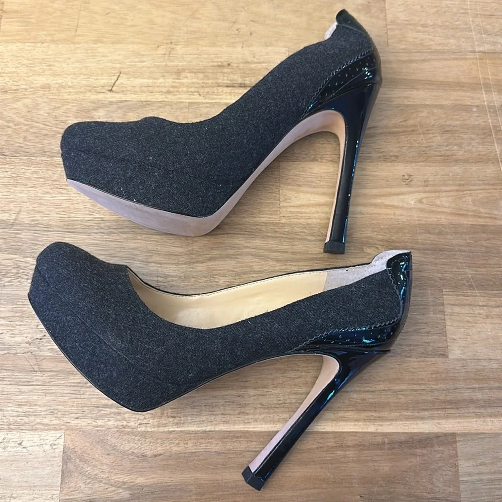 IVANKA TRUMP platform pumps